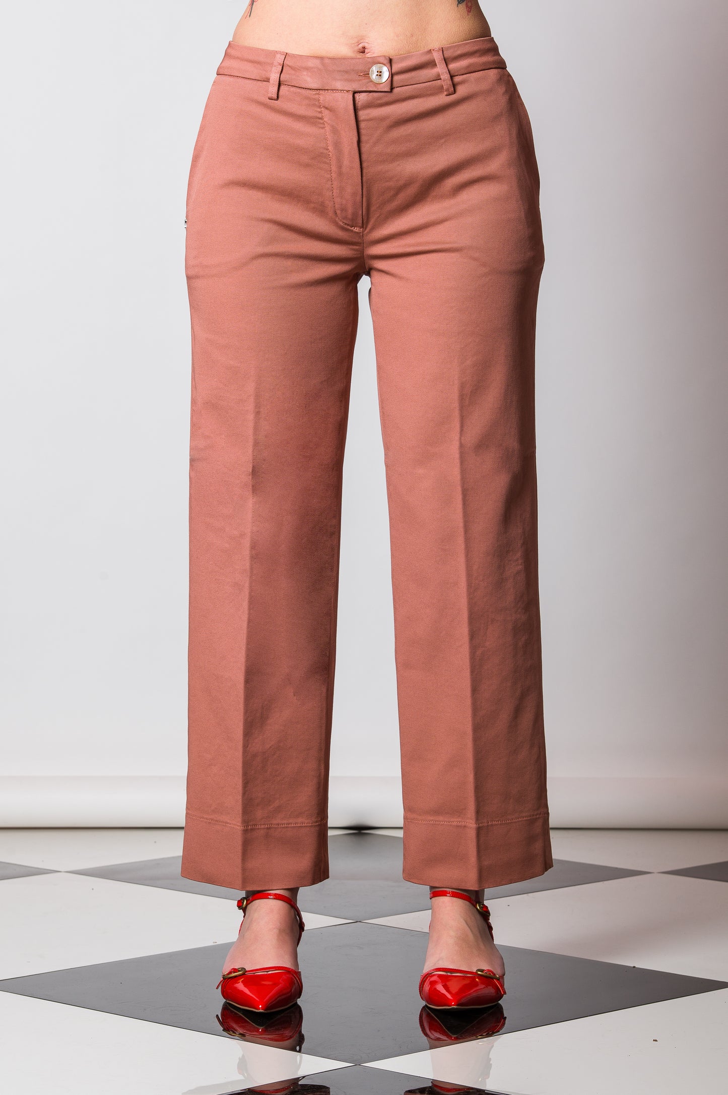 Nelly Pantalone