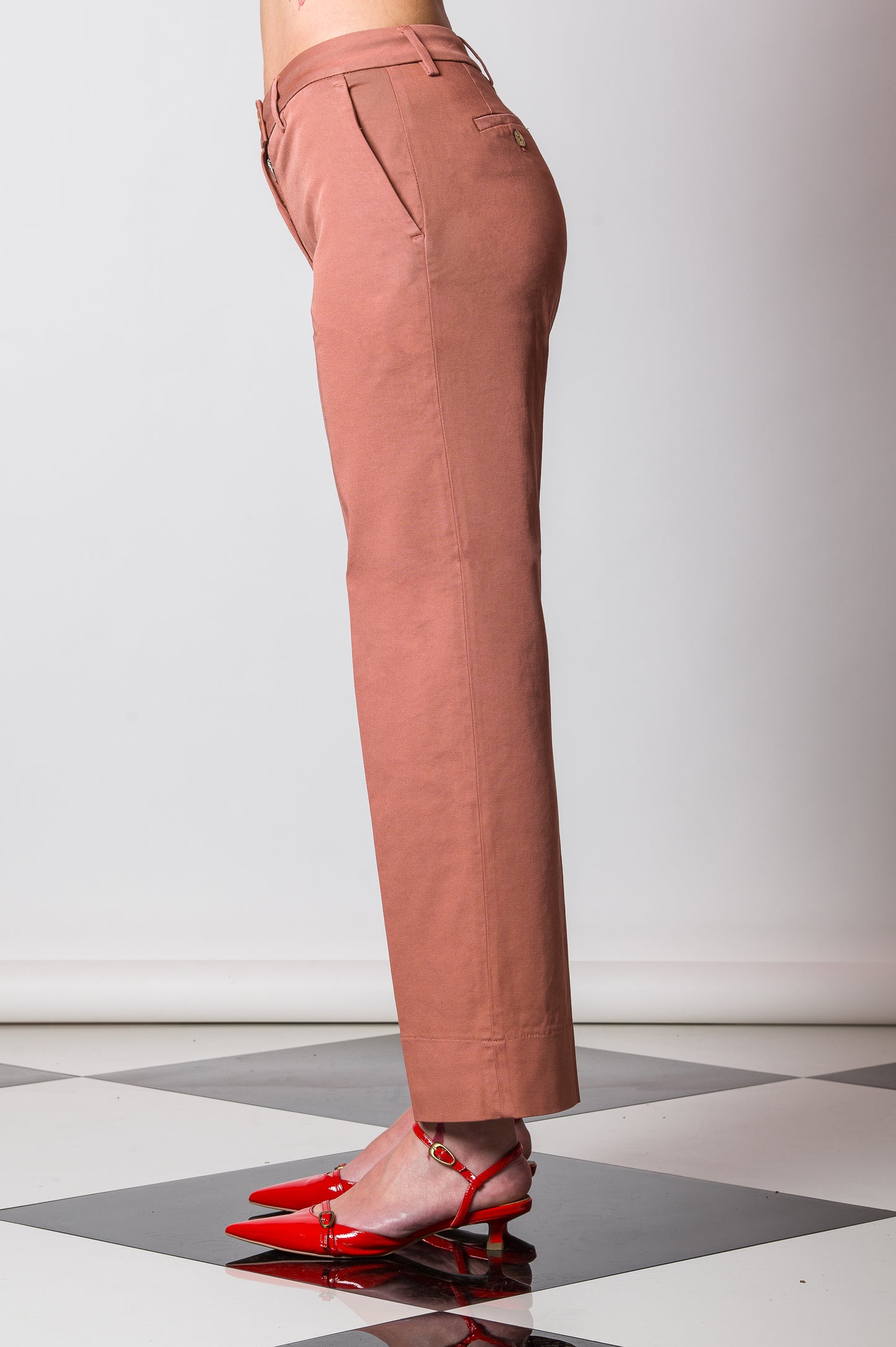 Nelly Pantalone