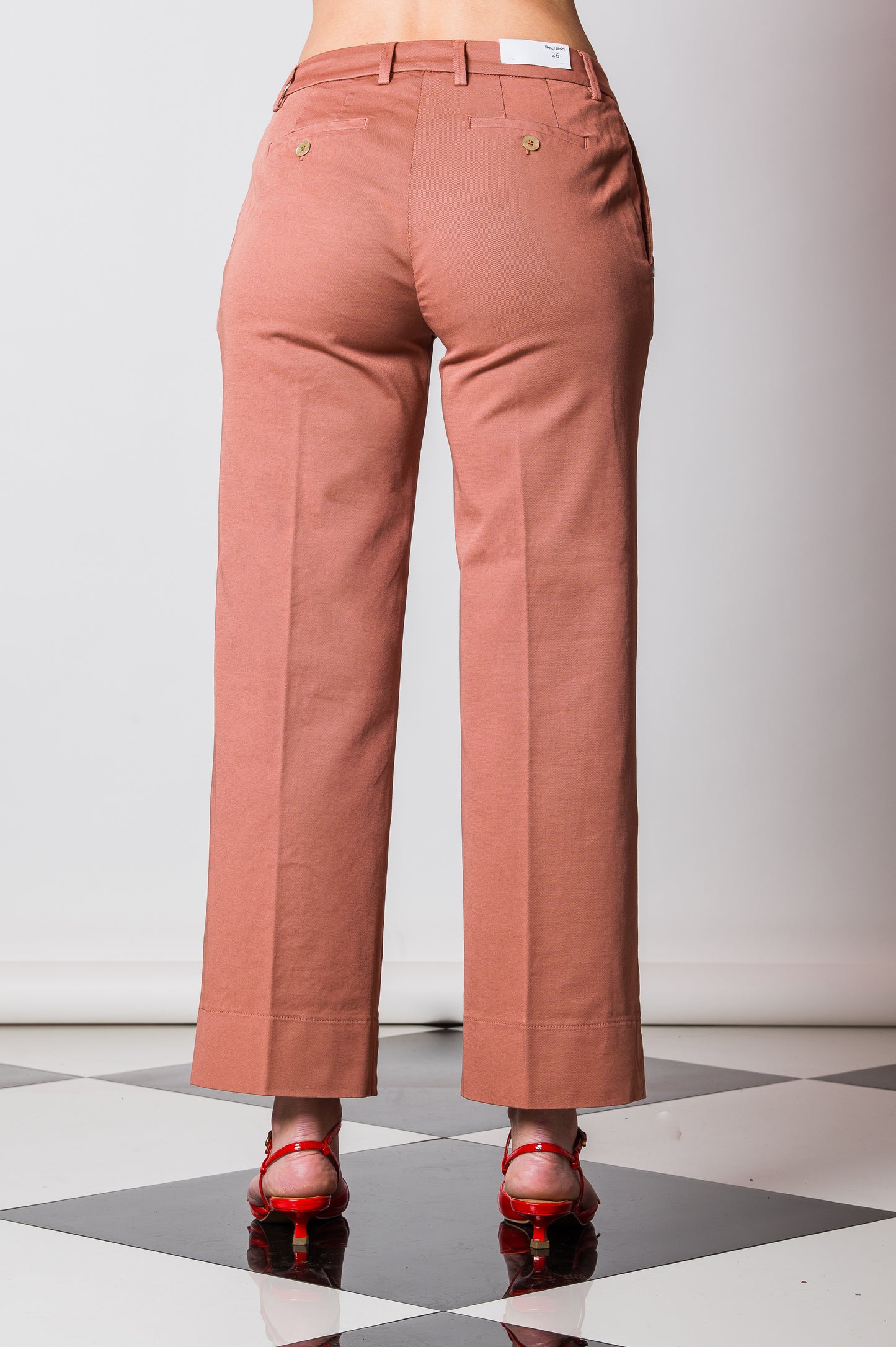 Nelly Pantalone