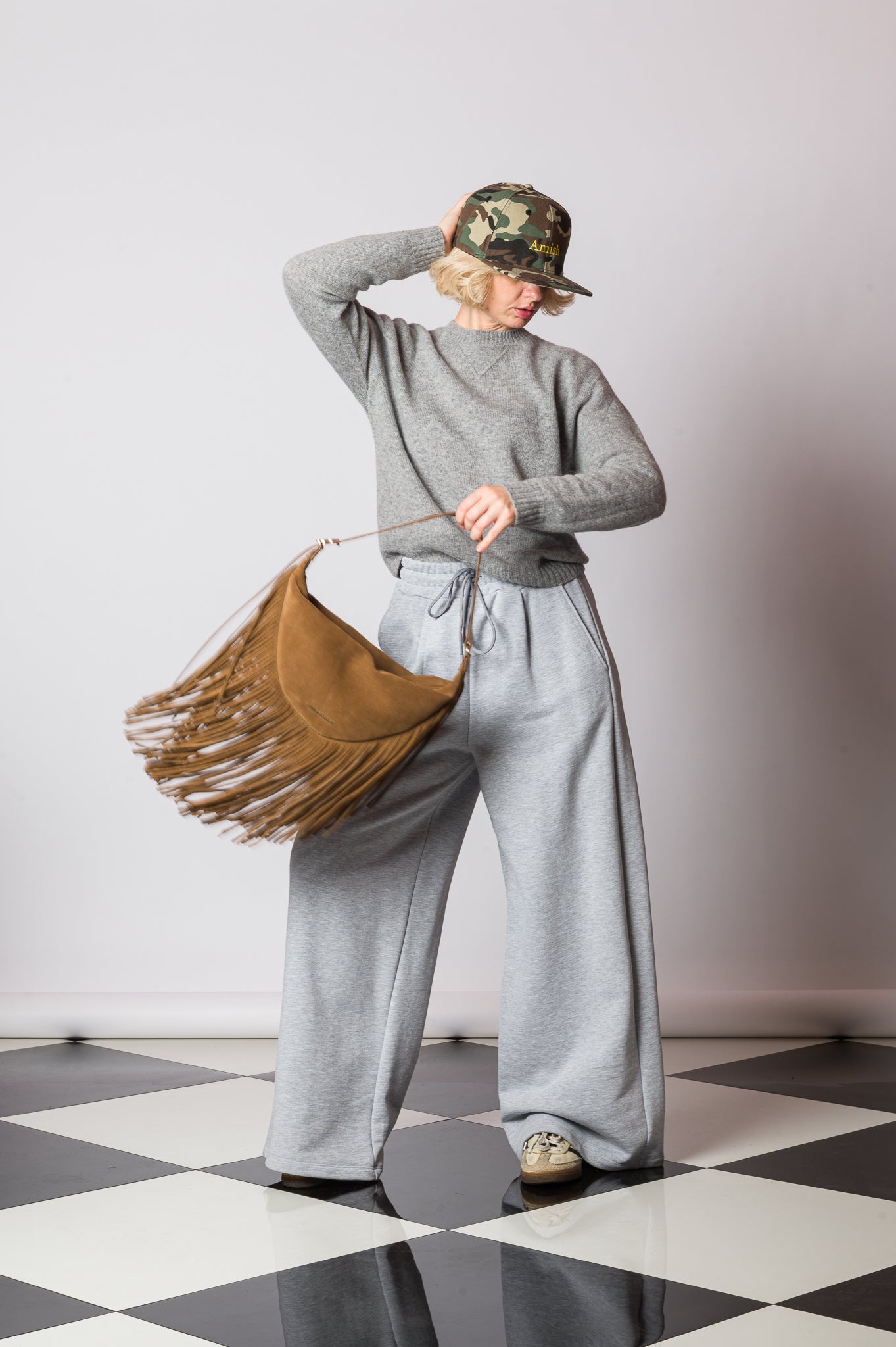 GAETANA Fringes Hobo