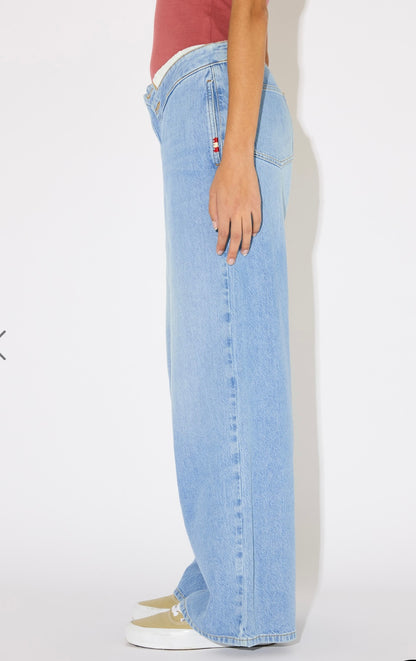Roll Up Wide
Fit