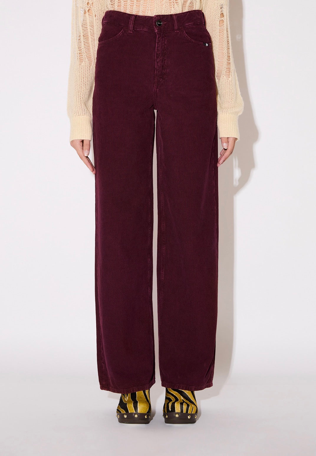 Linda Pantalone in Velluto Bordeaux