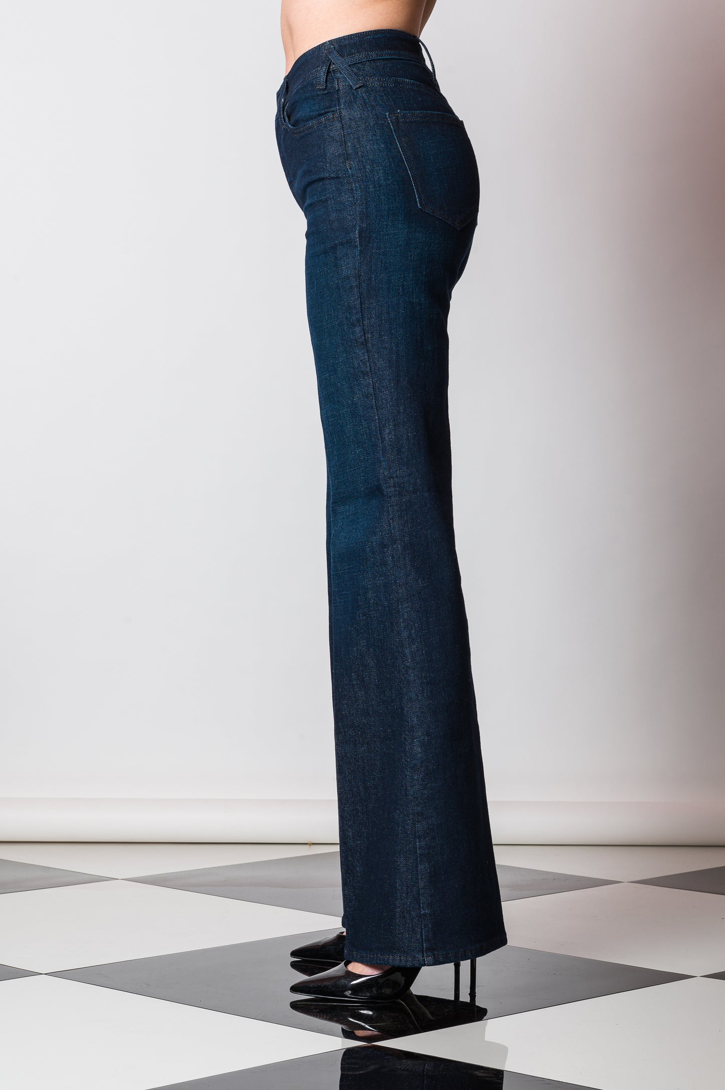 Anita Jeans