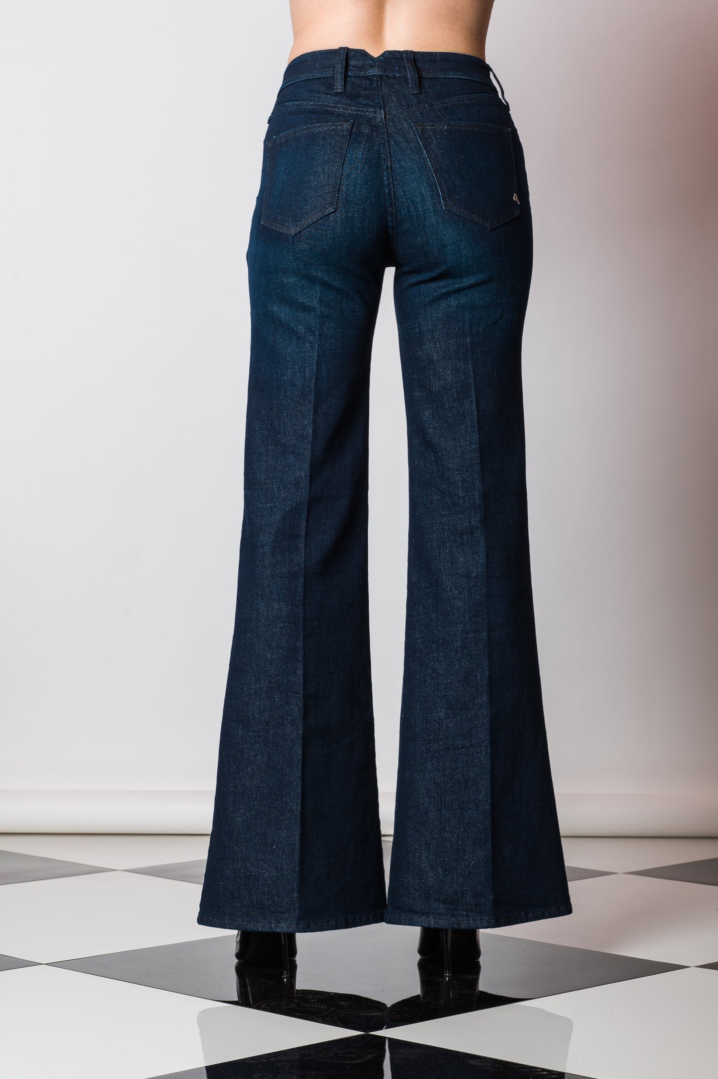 Anita Jeans