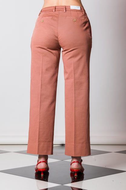 Nelly Pantalone